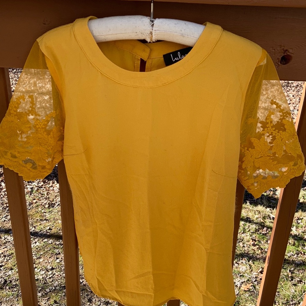 Lulu's Yellow Lace Sleeve Blouse